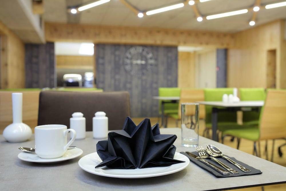 Nox Hotel